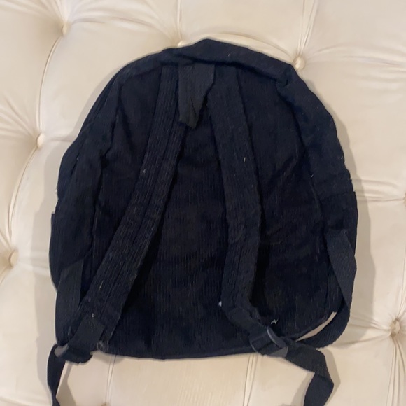 Black backpack - Picture 2 of 3